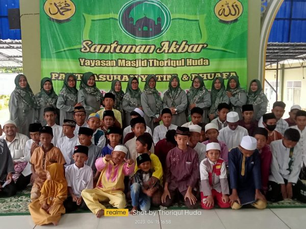 Santunan Akbar Yayasan Masjid Thoriqul Huda